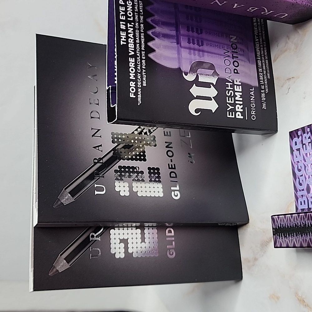 Urban decay bundle - Picture 2 of 5